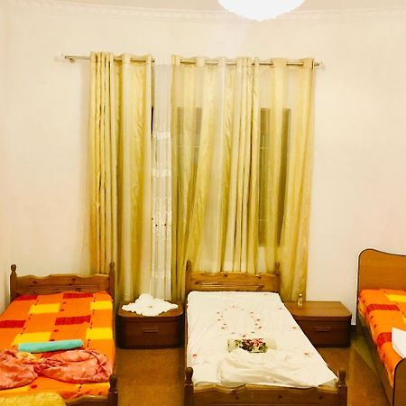 Port Side Rooms Dıraç Dış mekan fotoğraf