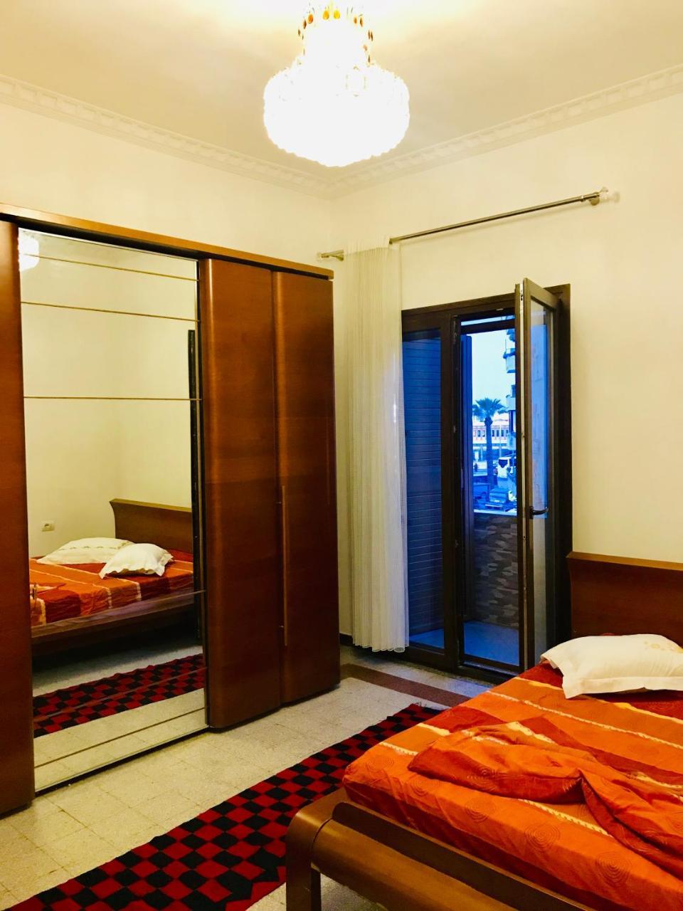 Port Side Rooms Dıraç Dış mekan fotoğraf